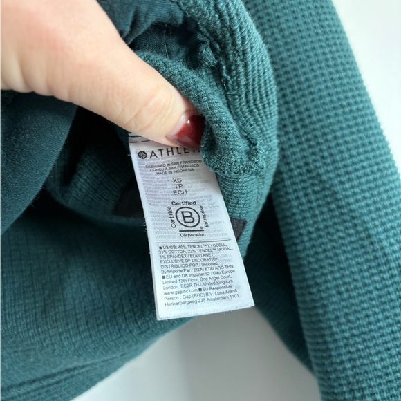 Athleta waffle Half-Zip Top - Pine, XS - Picture 5 of 6